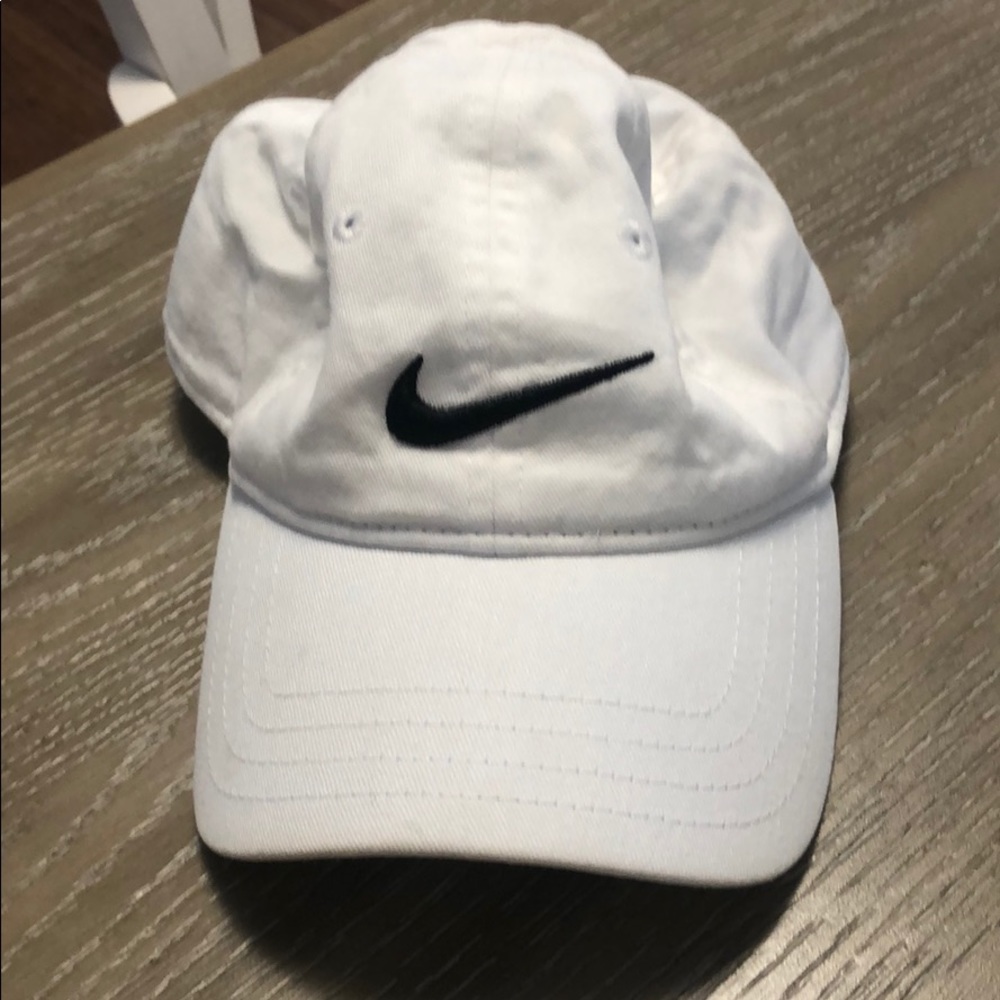 New nike toddler hat